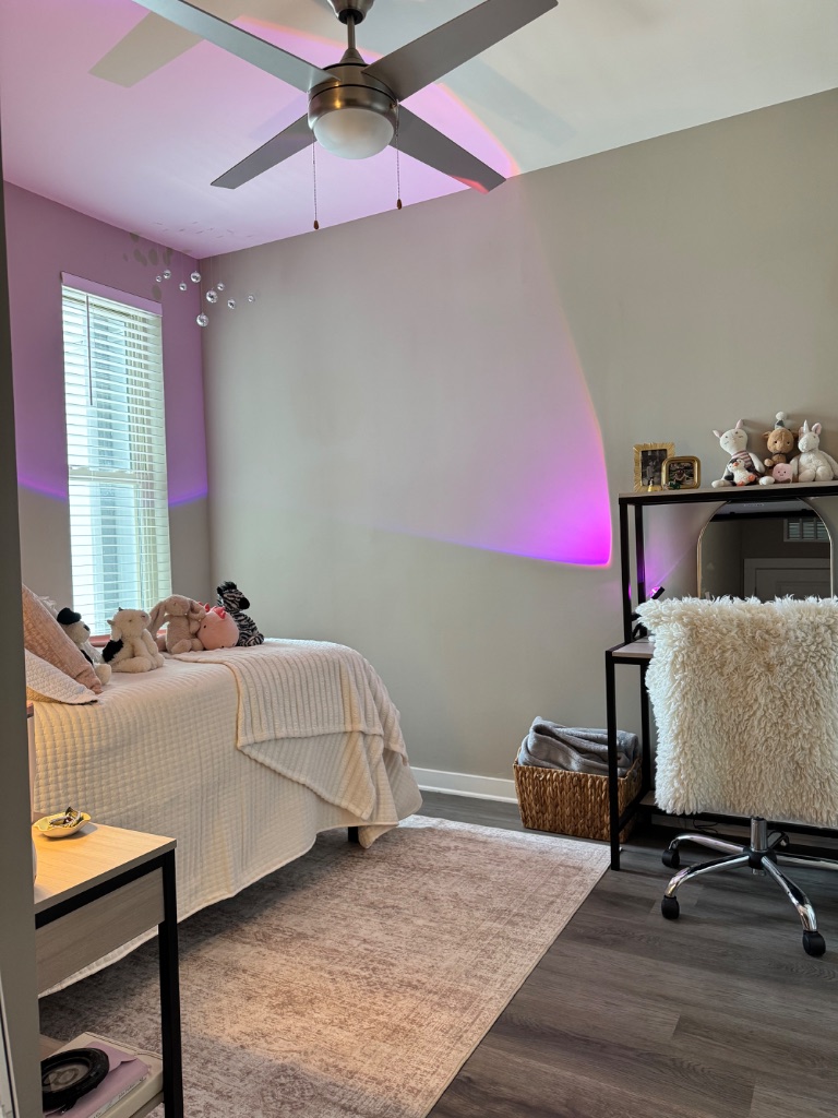 First Month Free!! Apartment Available for Lease Takeover β Near USF Tampa! β photo 2